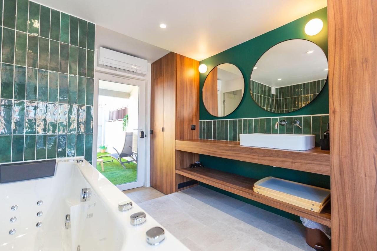 Love Room Du Mont D'Or - Baignoire Spa - Minibar Offert Marseille Luaran gambar