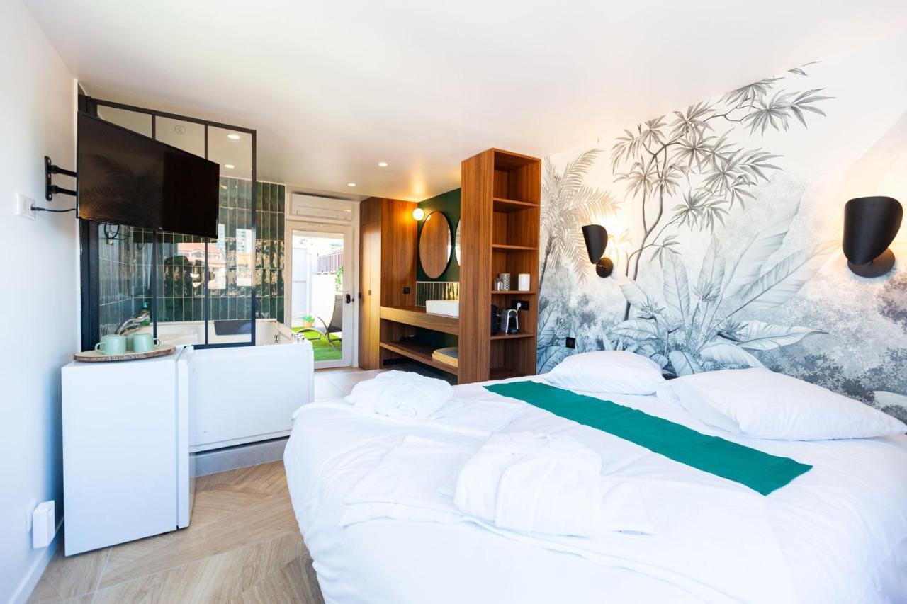 Love Room Du Mont D'Or - Baignoire Spa - Minibar Offert Marseille Luaran gambar